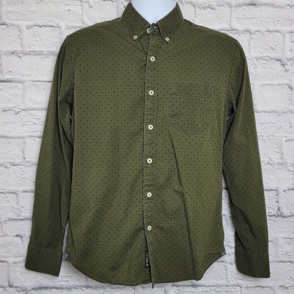 American Eagle Outfitters Olive Green Button-Down Shirt